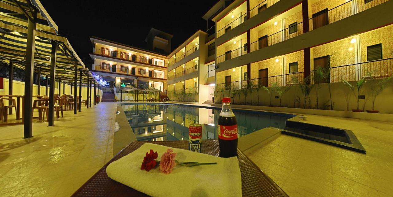 Grand Goa Exotica Hotel Guirim Luaran gambar