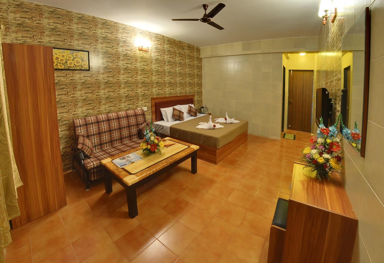 Grand Goa Exotica Hotel Guirim Luaran gambar